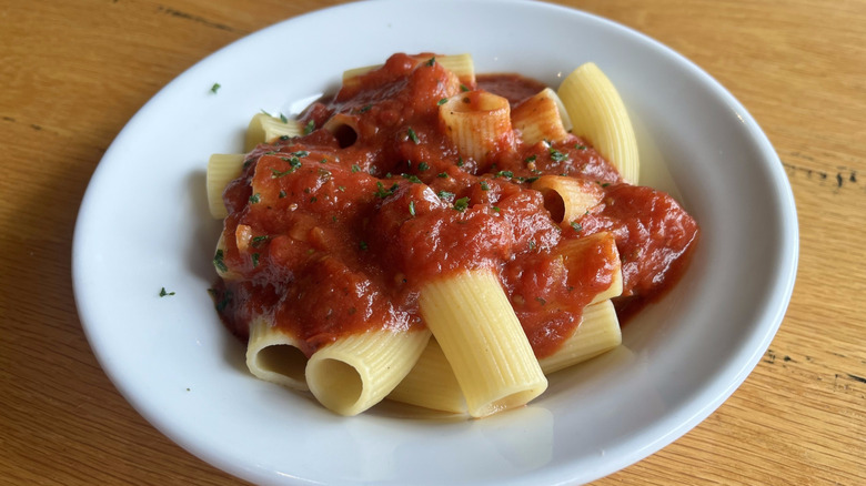 Marinara sauce with rigatoni