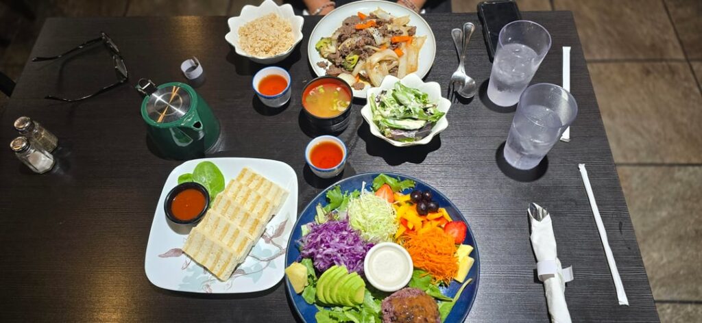 Fresh Heim (Korean mom-and-pop) + Saccone’s Pizza – hidden gems at 183 & 620 Fresh Heim (Korean mom-and-pop) + Saccone’s Pizza – hidden gems at 183 & 620