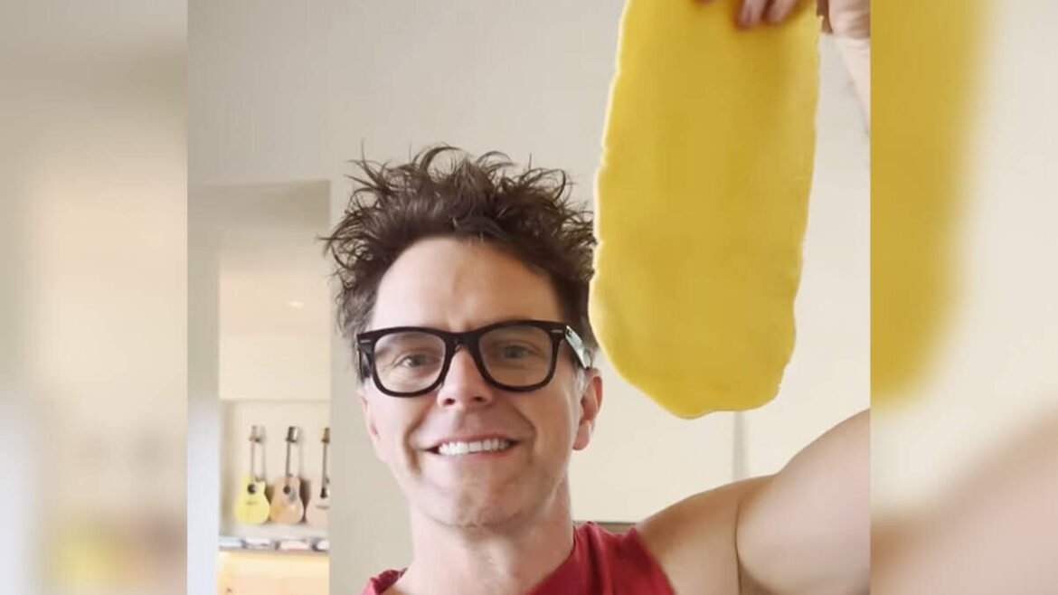 Bobby Made Entire Italian Dinner From Scratch | The Bobby Bones Show Bobby Made Entire Italian Dinner From Scratch | The Bobby Bones Show