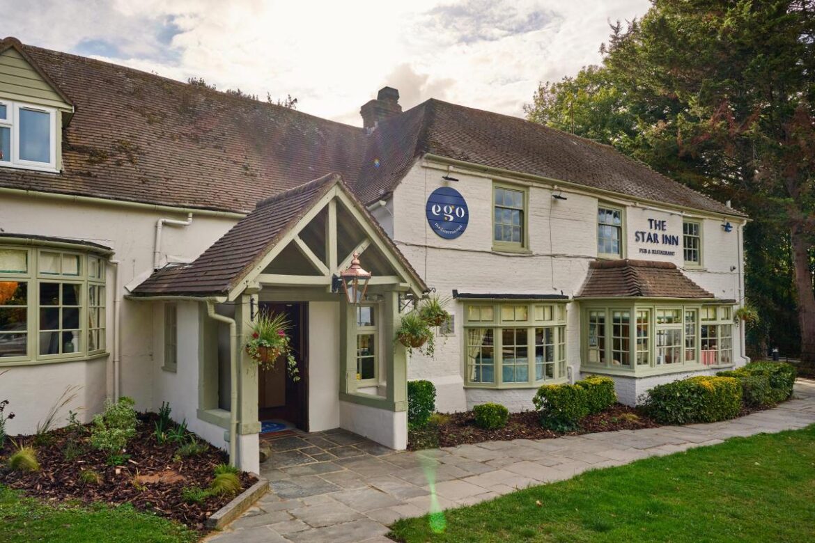 Historic Hampshire village pub reopened with stylish Mediterranean restaurant Daily Echo