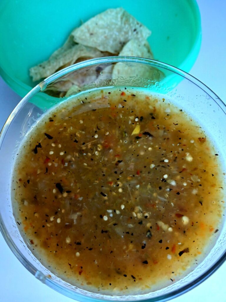 Salsa Verde hecha con Ghost 👻 Chili & Jalapeño Peppers 🌶 de mi Jardin 🥵🤠🙂‍↔️