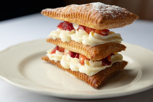 Millefoglie with puff pastry, chantilly cream and strawberries.