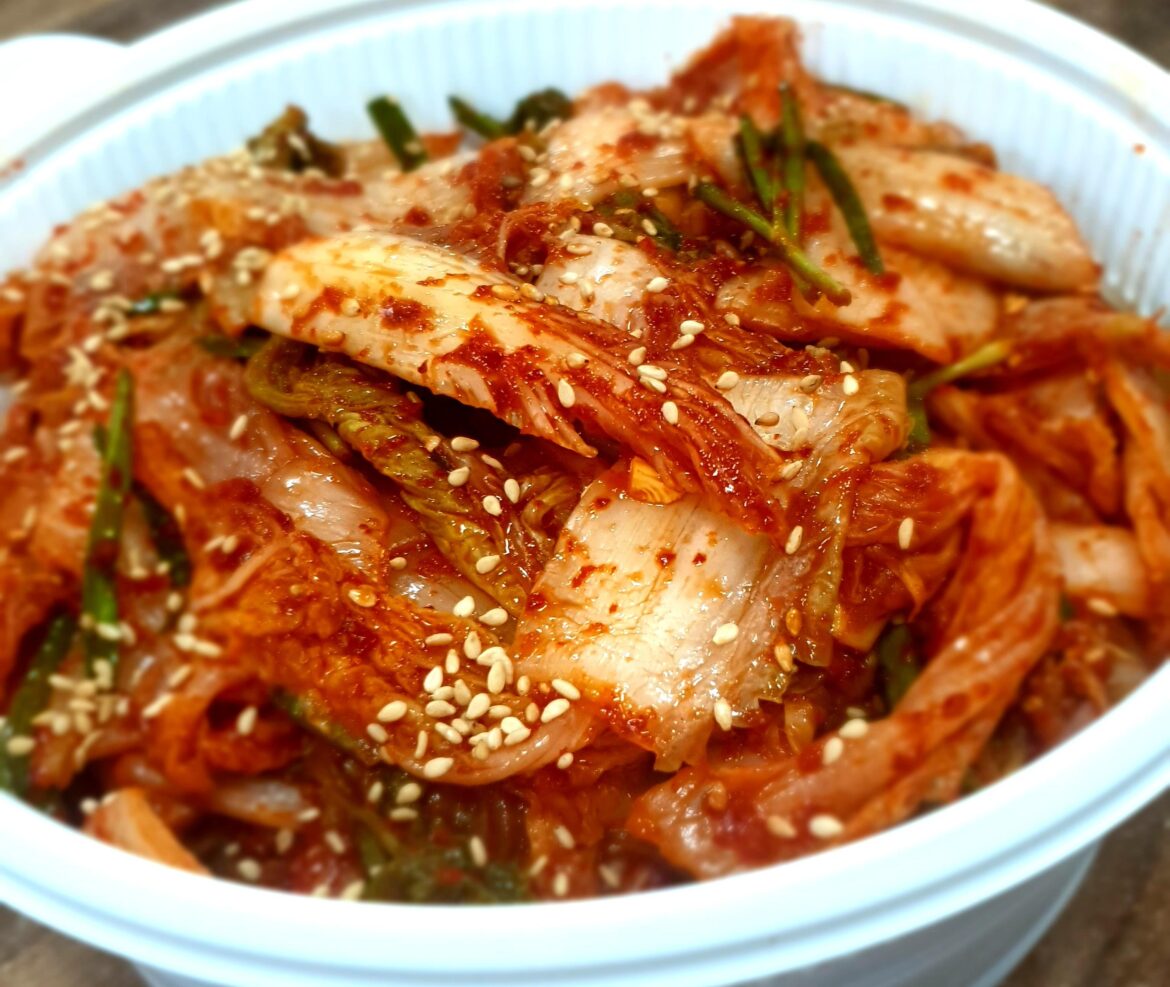 “Made my daughter’s favorite — fresh kimchi (baechu geotjeori) 💕