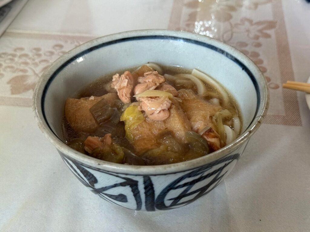 Ojiichan’s udon and kenchinjiru