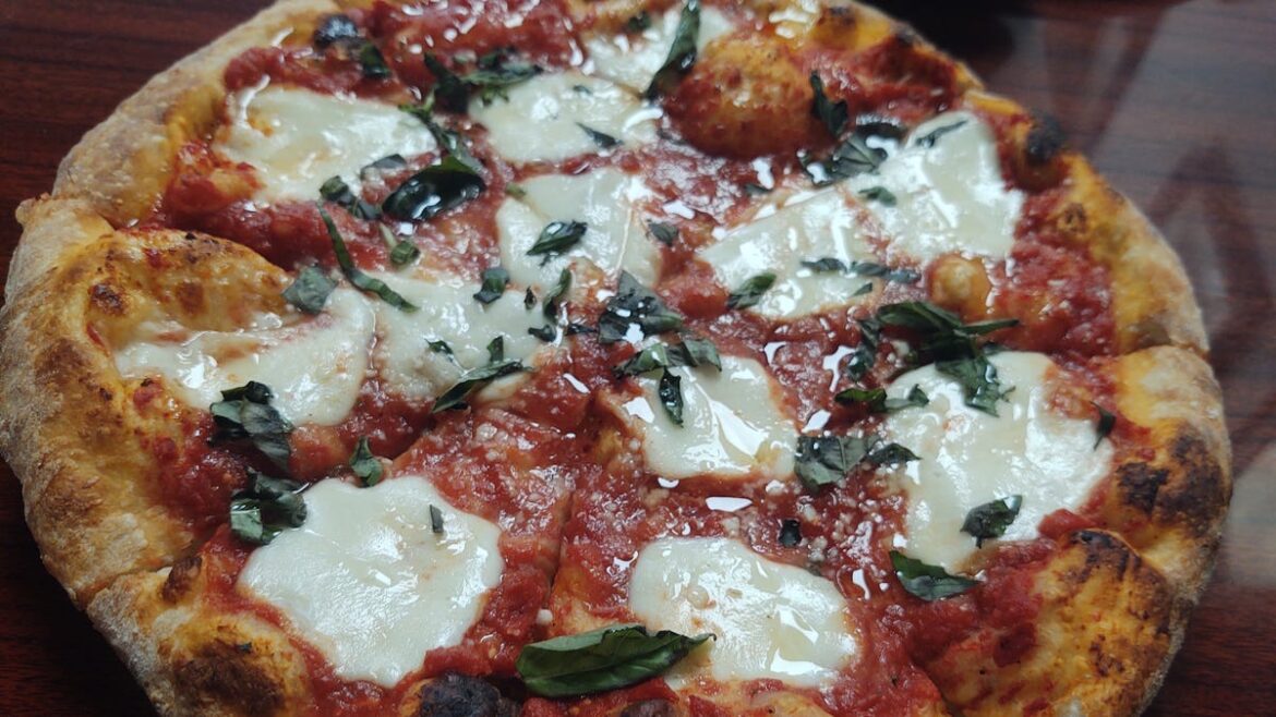 Focaccia 14th Ave in downtown Vero Beach has pizza Focaccia 14th Ave in downtown Vero Beach has pizza