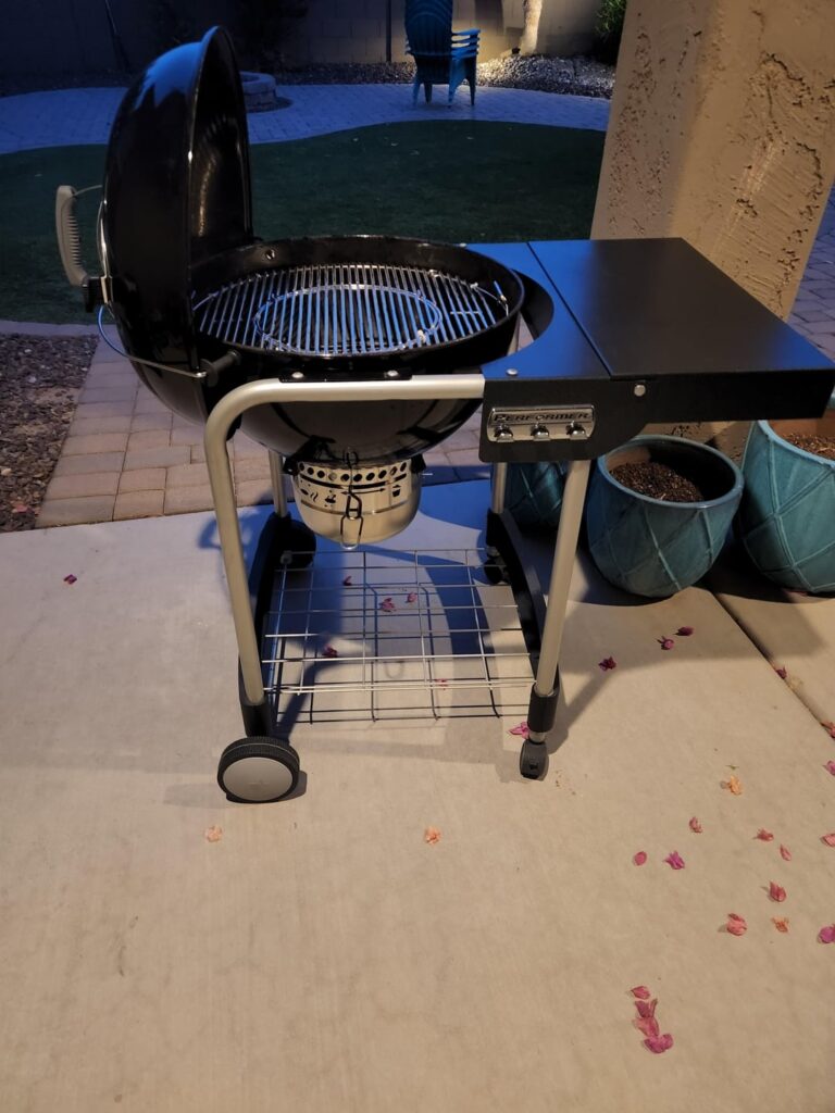 My first Weber. 22" Performer.