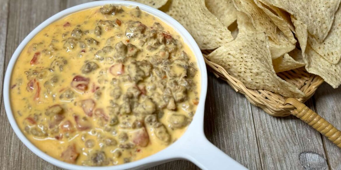 Our 28 Cheesiest Dip Recipes of All Time