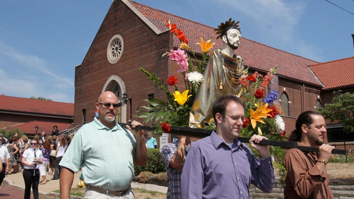 Carovillese Club celebrates 100th anniversary in Akron Carovillese Club celebrates 100th anniversary in Akron