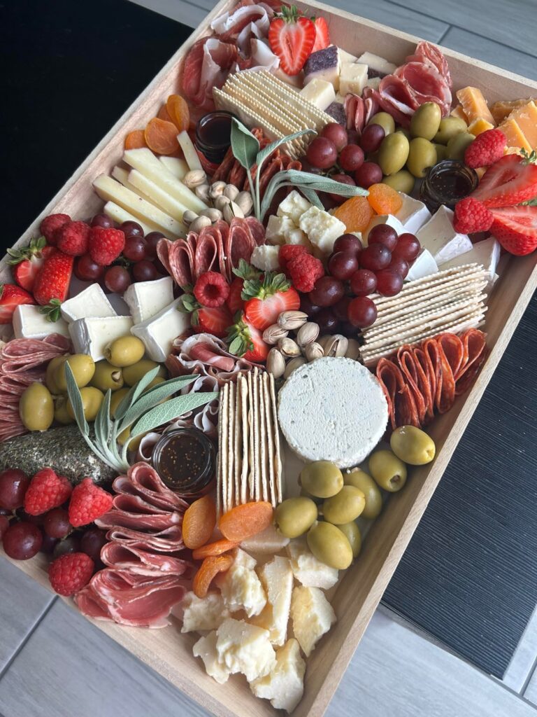 Affordable catering idea that looks high-end Affordable catering idea that looks high-end