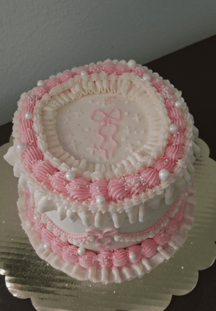 The cake I made for my sister’s friend who just beat cancer The cake I made for my sister's friend who just beat cancer