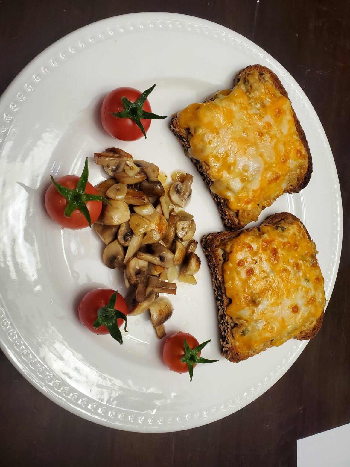 Easy cheesy tuna melts