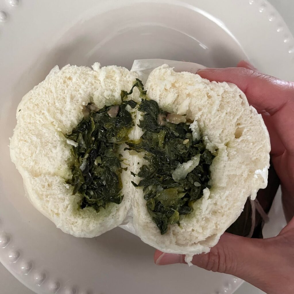 Where can I find this spinach bun(no meat) and sticky rice cake? I can't ask the person who brought these but I know it's somewhere in Cerritos. Anywhere in LA?
