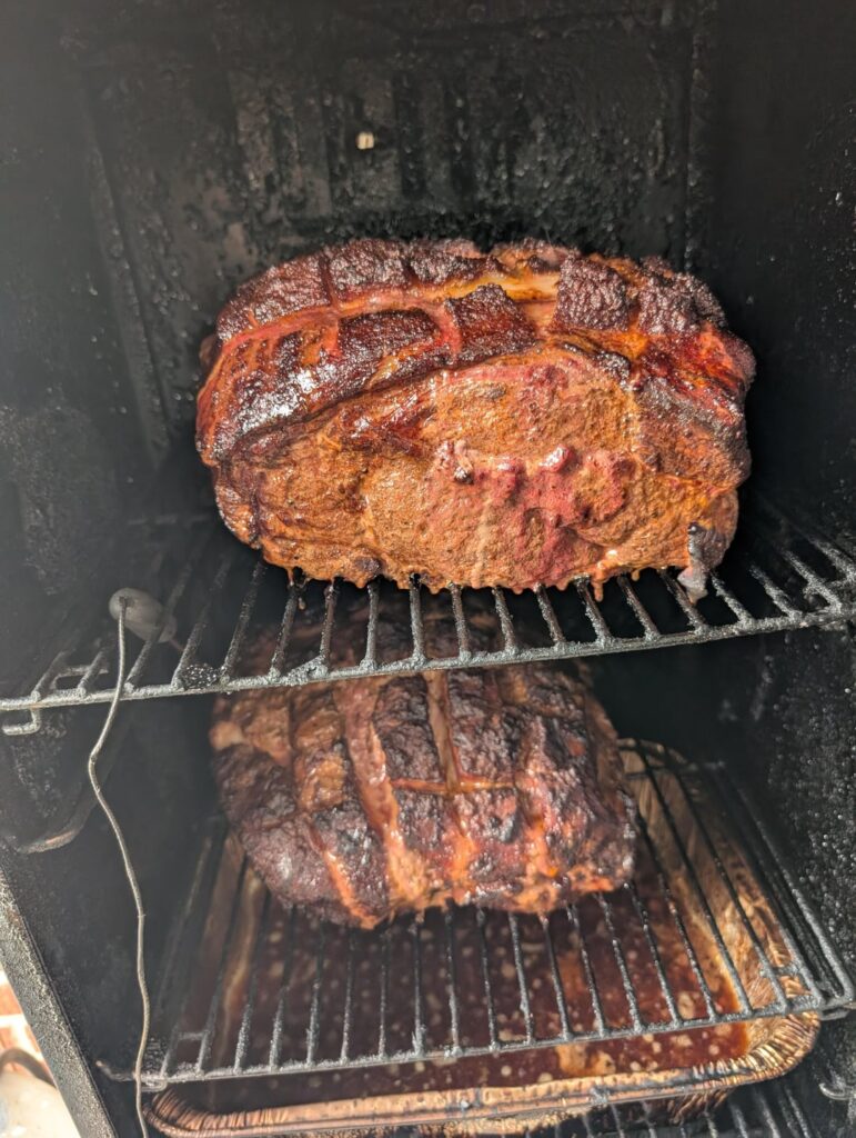 20 lbs of pork butts. Little bit of heaven. 20 lbs of pork butts. Little bit of heaven.