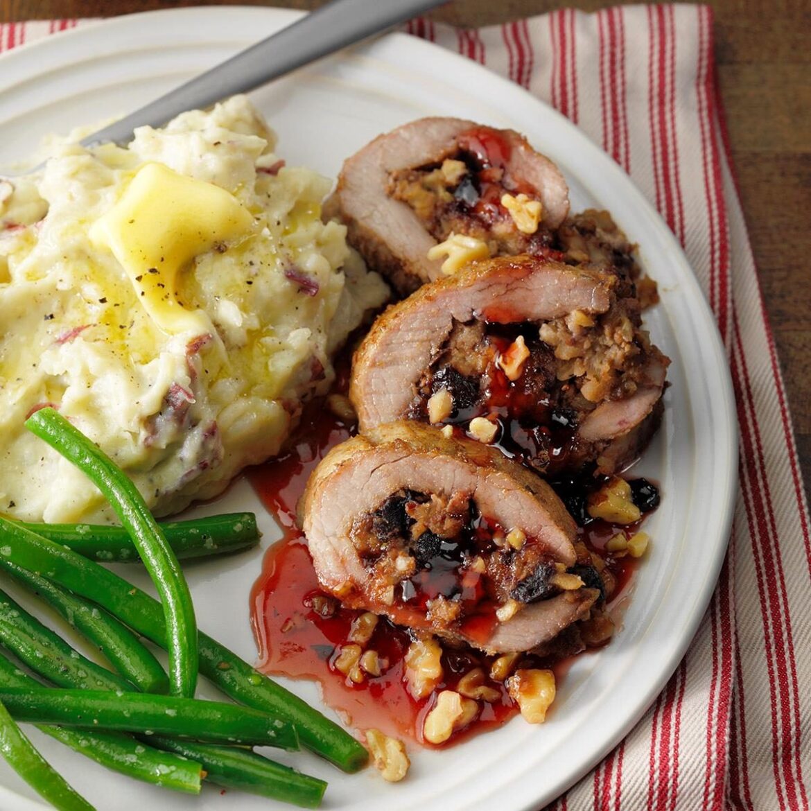 46 Small-Scale Christmas Dinner Ideas