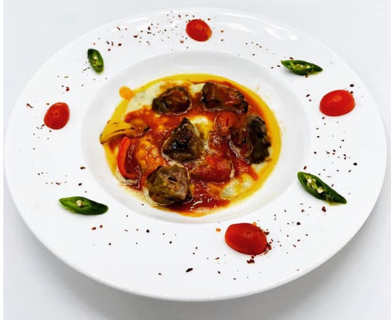 Arkadaş Cafe & Restaurant