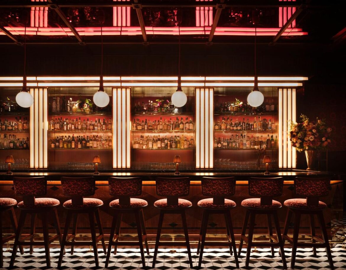 David Ellis on Carbone: Food is not really the point, which is just as well