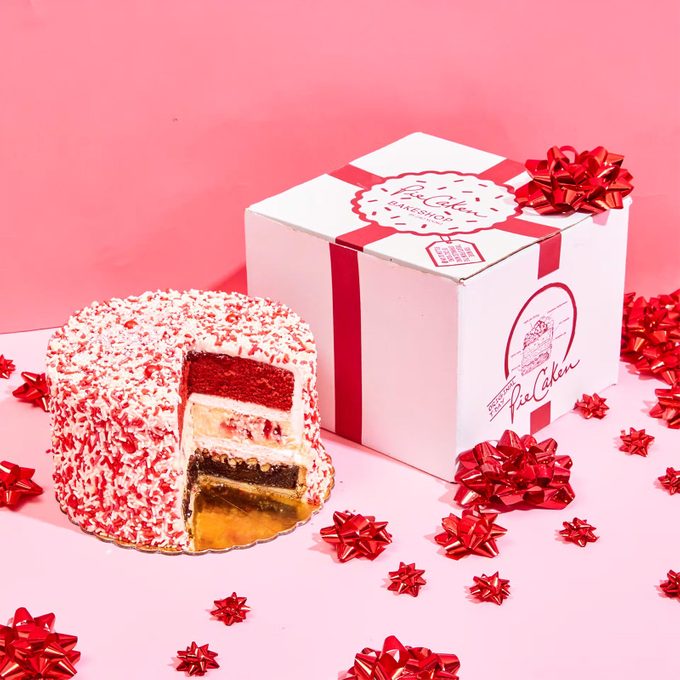 A Christmas Piecaken with a box in the background