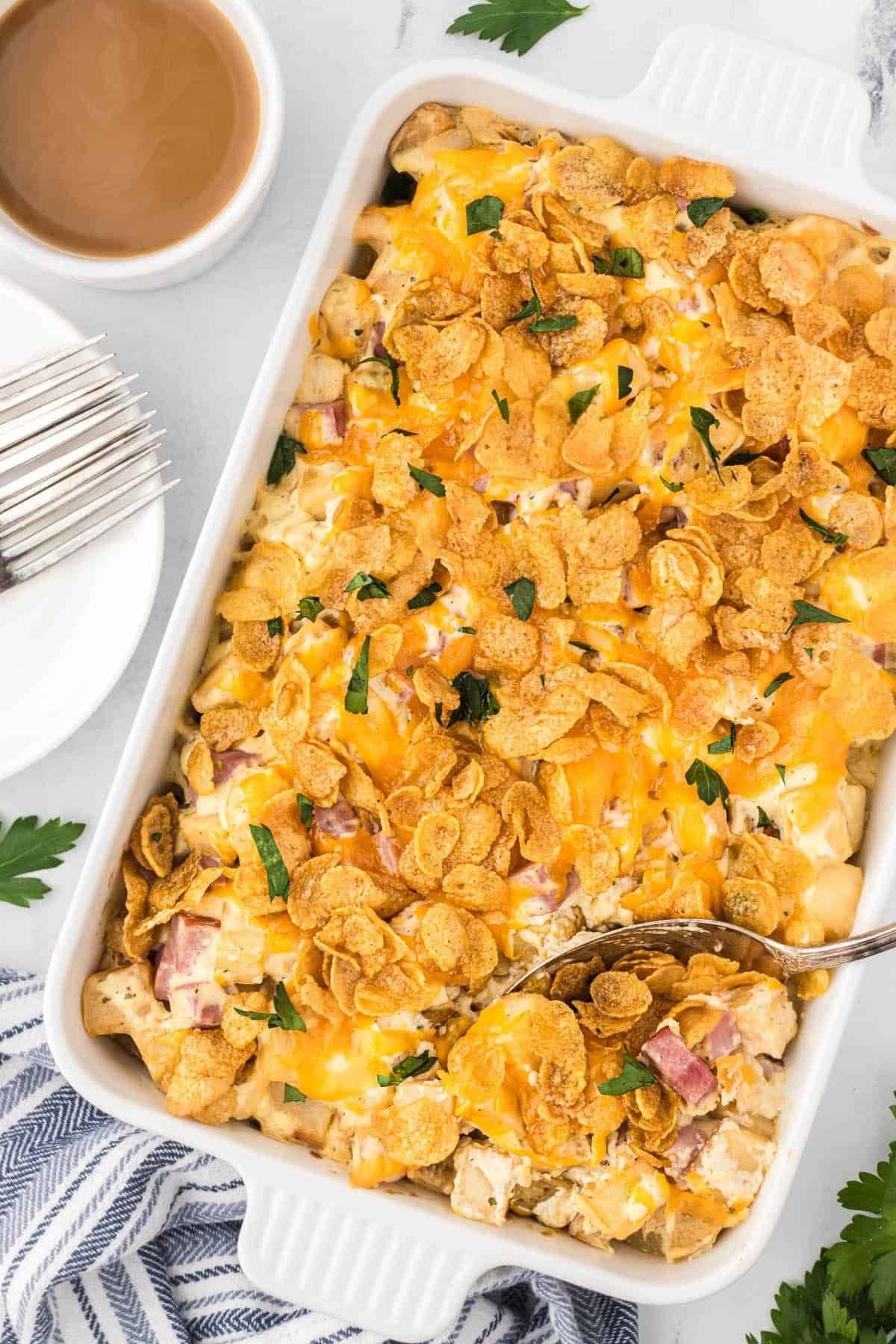 These 35 Scrumptious Make Ahead Brunch Casseroles will make your life over the holidays so much easier. Plus, everyone will be delighted with any one of these casseroles for the holidays. Dish full of eggless breakfast casserole.