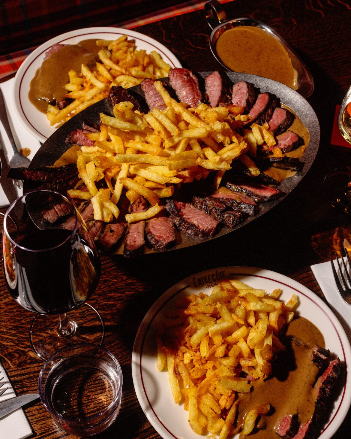 Beloved French restaurant Entrecôte, with locations in Paris, London, New York & more, to open in Dublin tomorrow Beloved French restaurant Entrecôte, with locations in Paris, London, New York & more, to open in Dublin tomorrow