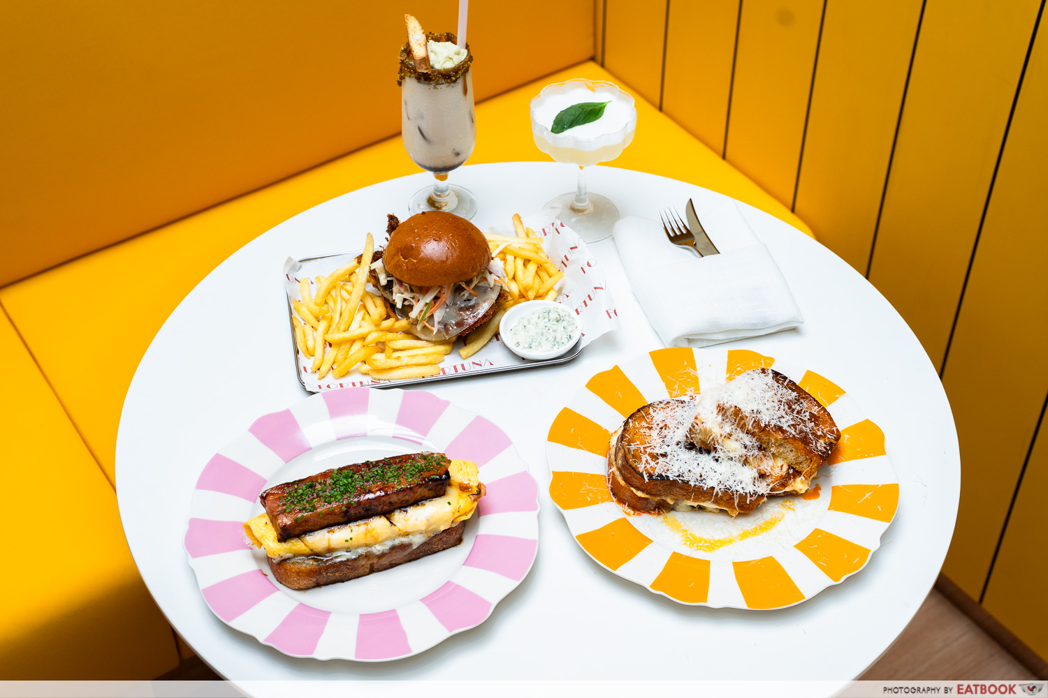 Fortuna-Terrazza-flatlay