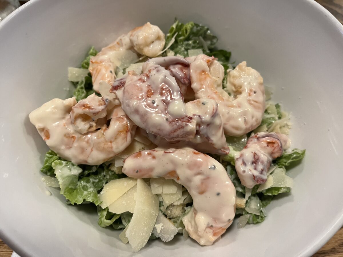 Ceasar de Homard and Crevettes at Le Tout Va Bien