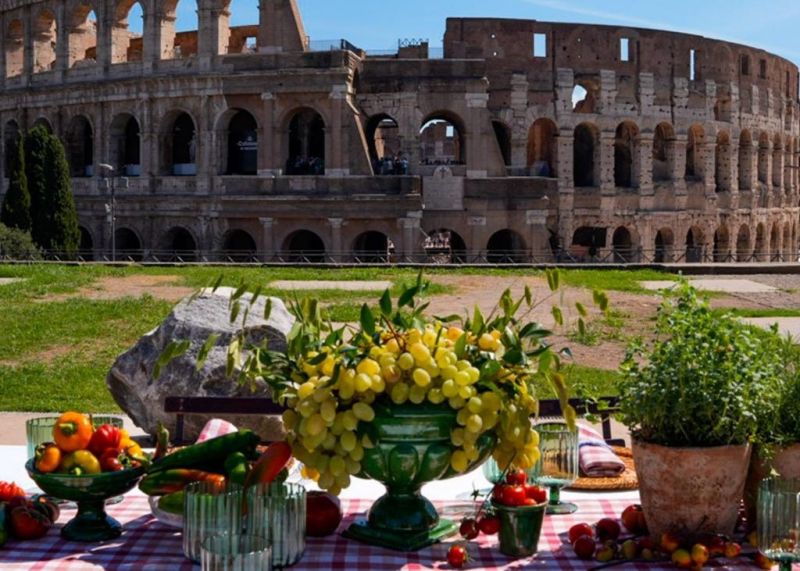 Italy marks UNESCO bid for Italian cuisine with Sunday lunch in Roman