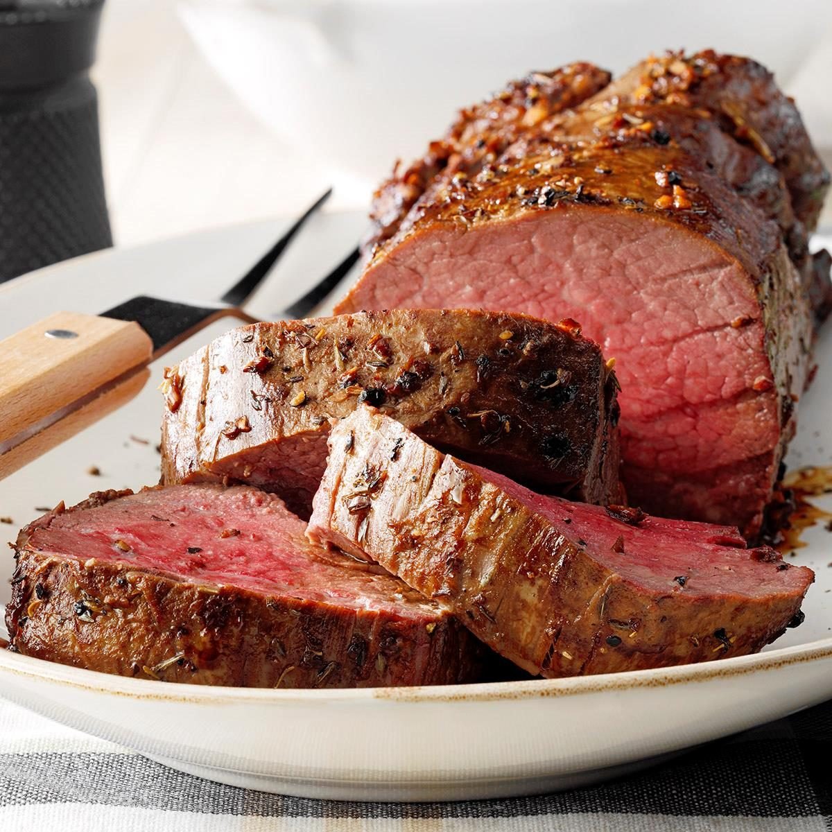 Marinated Beef Tenderloin Exps Tgbz22 16599 P2 Md 04 28 8b