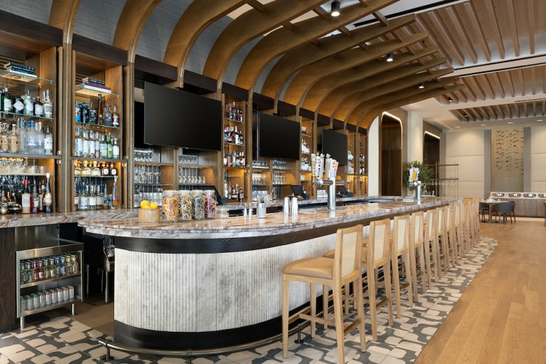 Italian restaurant Moda Fare is taking over the space of the former hotel bar.