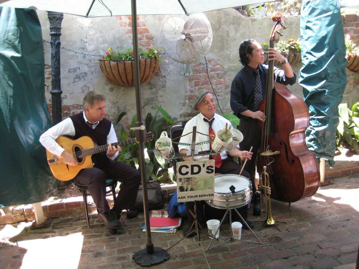 8 Hot Spots for Jazzy Dining in the French Quarter 8 Hot Spots for Jazzy Dining in the French Quarter