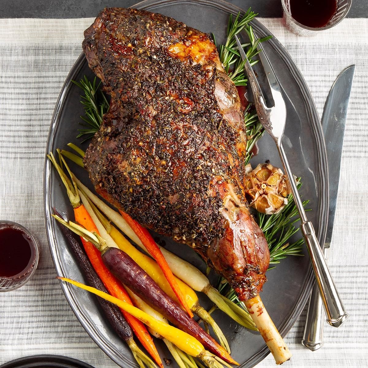 Roast Leg Of Lamb With Rosemary Exps Ft21 43227 F 1118 1