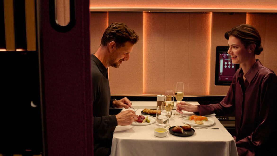 Swiss International renews premium cabin service: Travel Weekly Swiss International renews premium cabin service: Travel Weekly