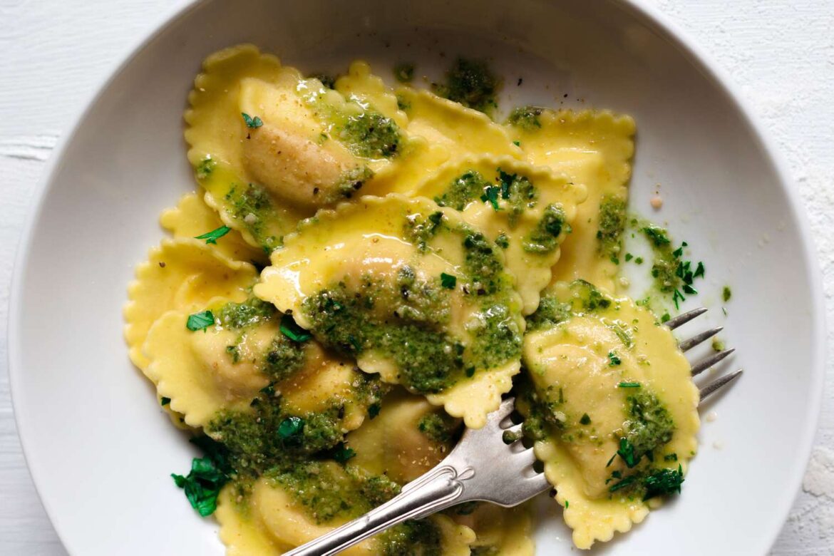 The Best Store-Bought Pesto, According to an Italian