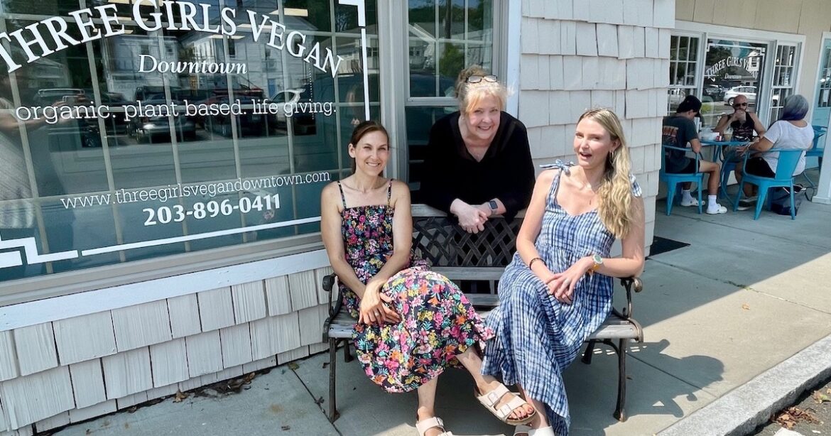 Three Girls Vegan Creamery Makes Italian Food Better Than Your Nonna Three Girls Vegan Creamery Makes Italian Food Better Than Your Nonna