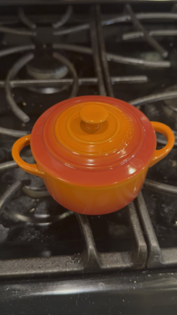 Asked my boyfriend to feed my sourdough starter and he did not want to waste the discard. Individual baby boules may become a thing in our home.