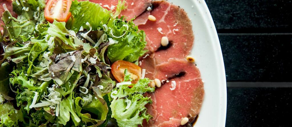 What to eat in Veneto: carpaccio
