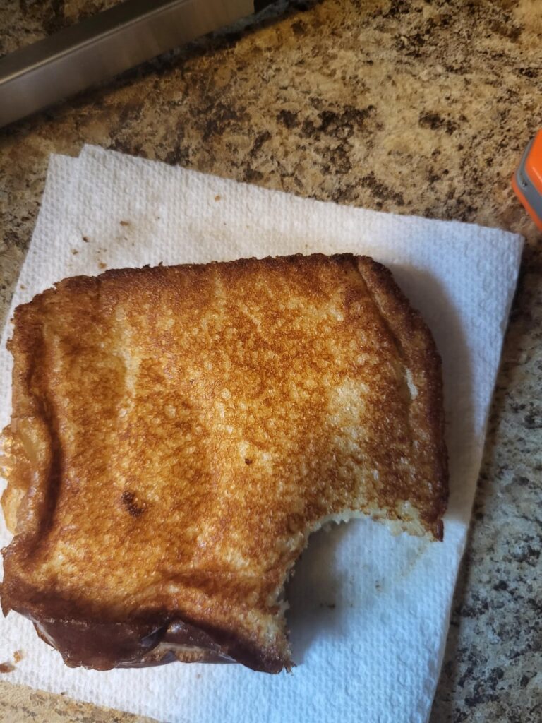 No cheese pull but it's gorgeous.