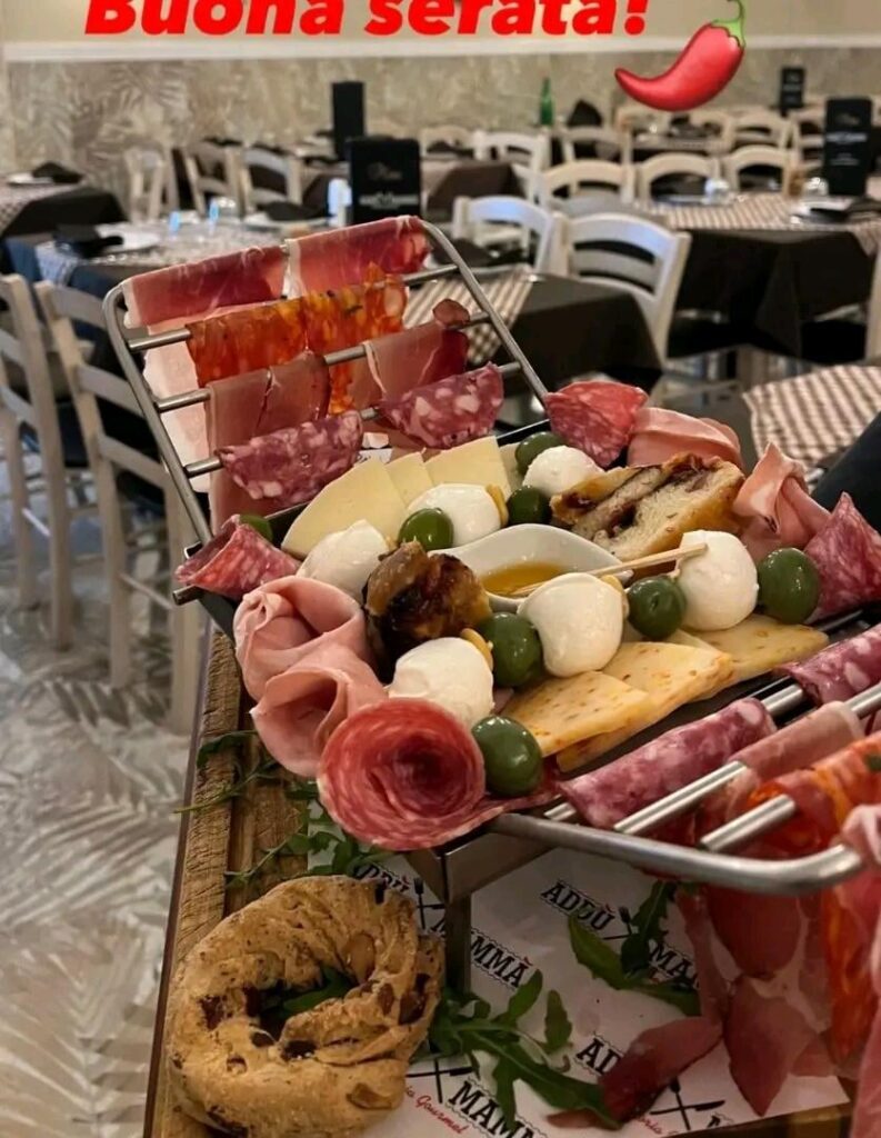 A drying rack (neapolitan restaurant)