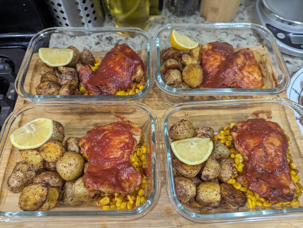 BBQ Chicken Thighs with Corn and Potatoes (~605 kcal)