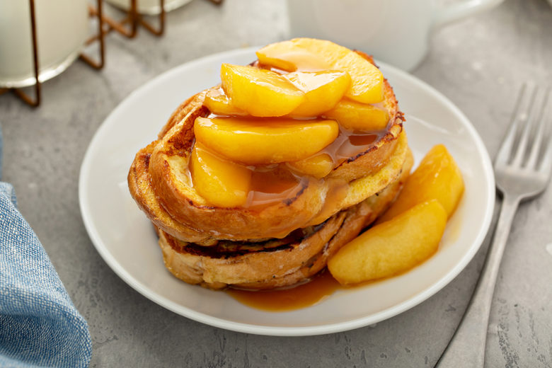 apple french toast best breakfast recipe