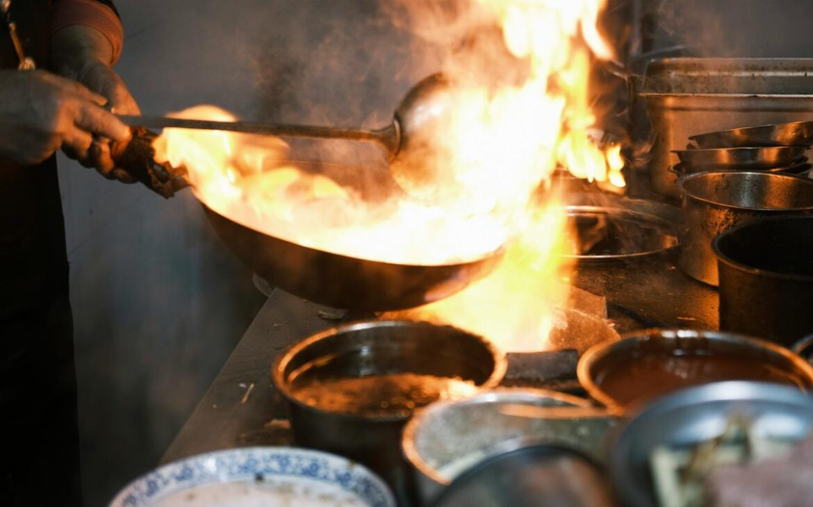Competitive TV Show Seeks Best Local Recipes for New Eatery Menu Competitive TV Show Seeks Best Local Recipes for New Eatery Menu