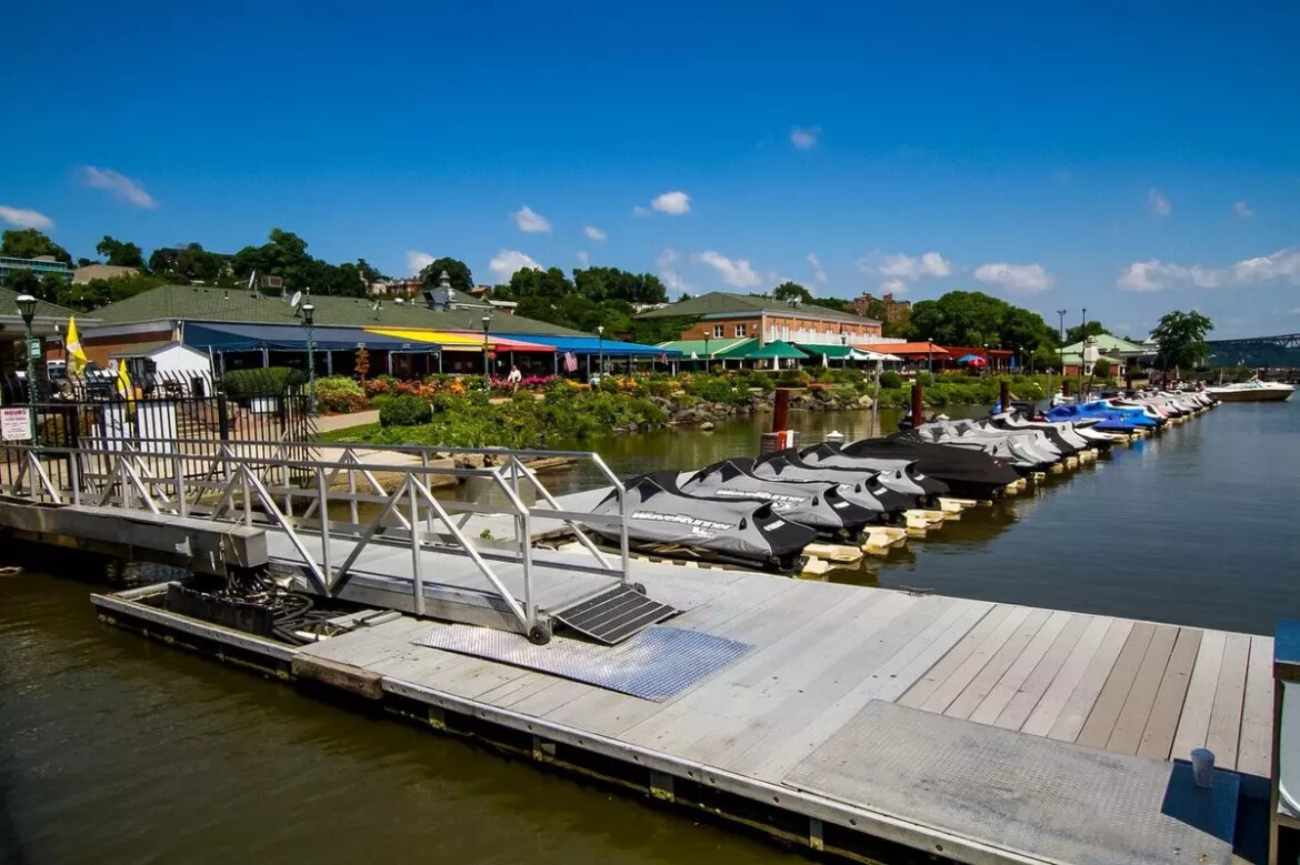 What Happened? Another Newburgh Waterfront Restaurant Has Closed What Happened? Another Newburgh Waterfront Restaurant Has Closed