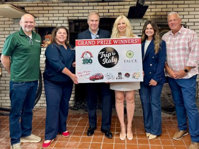 Avon Couple Earns Massive Sweepstakes Win At West Hartford Pizza Restaurant Patch News
