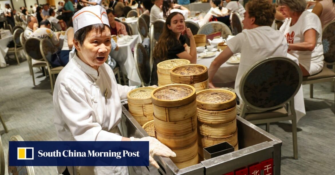 Dim sum trolleys go silent as Hong Kong’s Metropol Restaurant closes after 35 years Dim sum trolleys go silent as Hong Kong’s Metropol Restaurant closes after 35 years