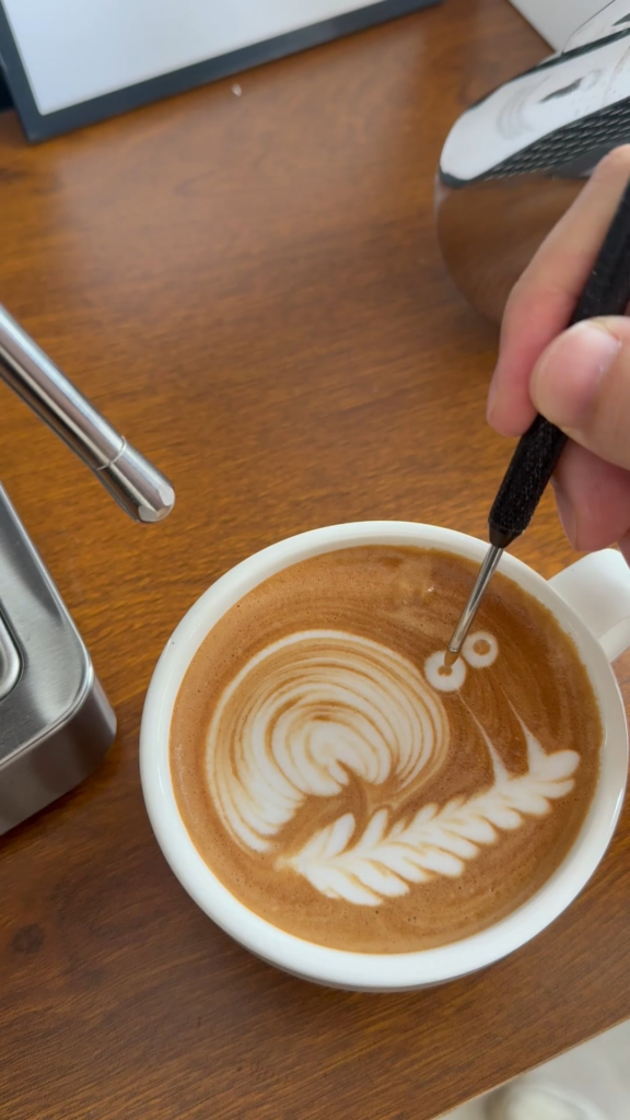 Snail Latte Art