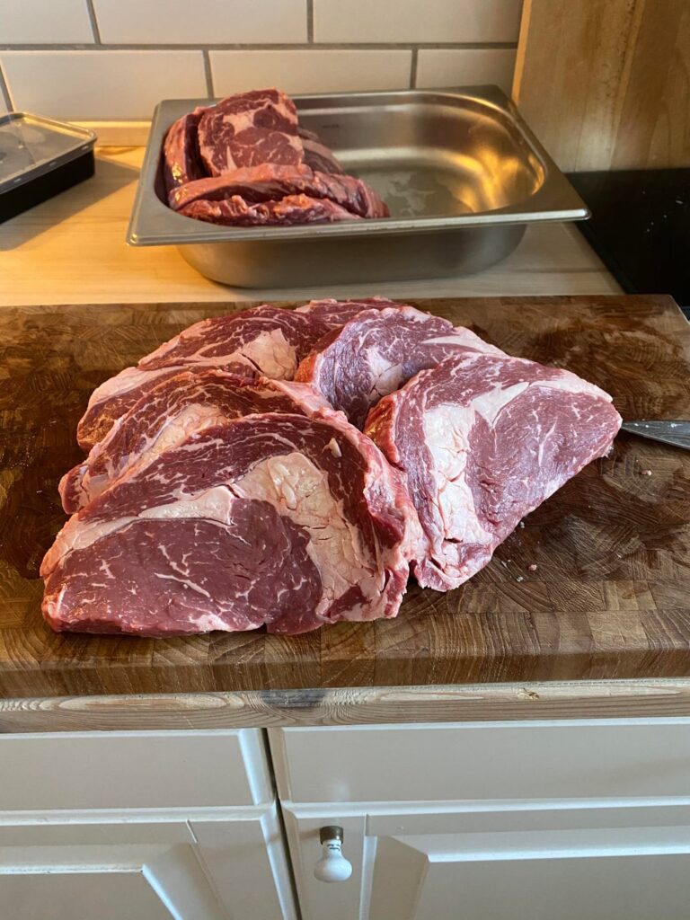 Rate my steak skills 1–10 🥩🔥