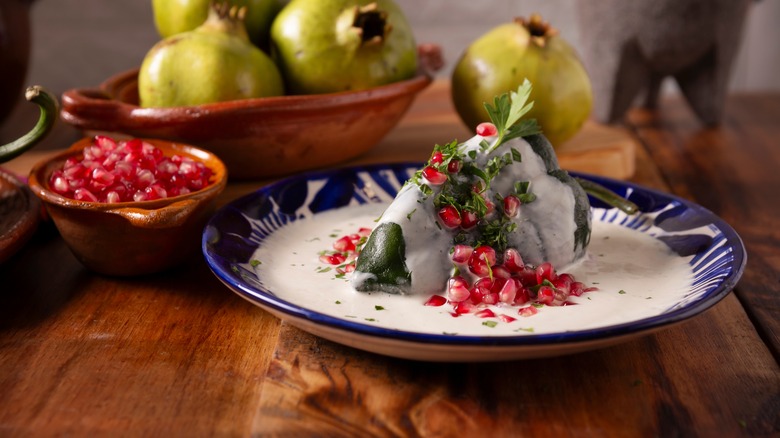 Chiles en Nogada on plate