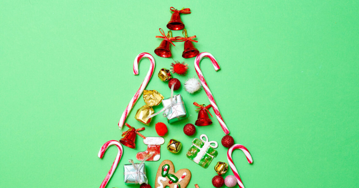 145 Christmas Puns and Funny One-Liners 145 Christmas Puns and Funny One-Liners