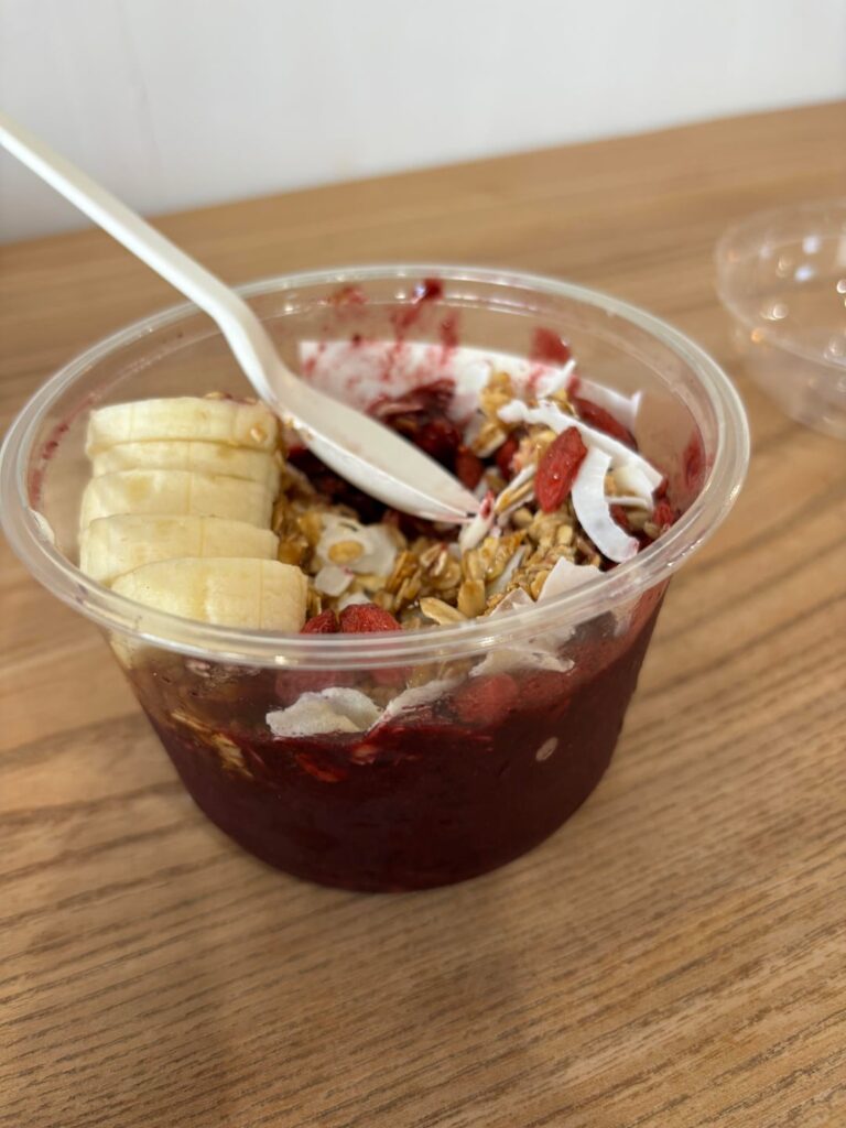 how many cals in this 16oz smoothie/açaí bowl?