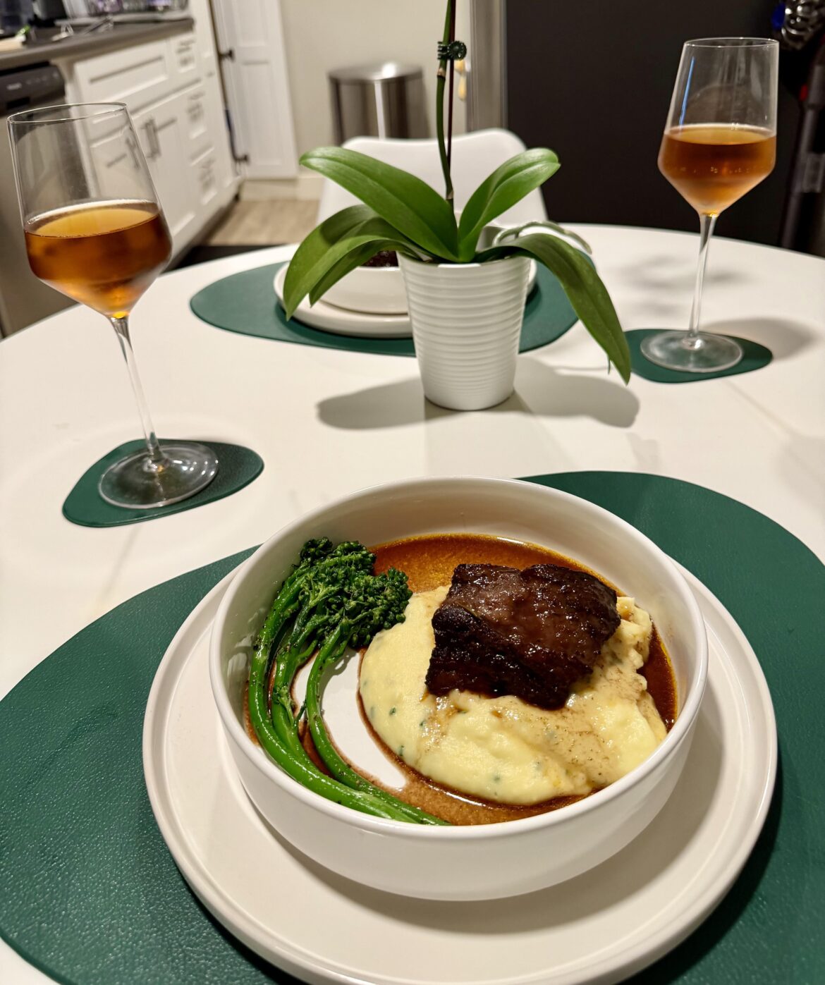 [Homemade] Wine braised short ribs