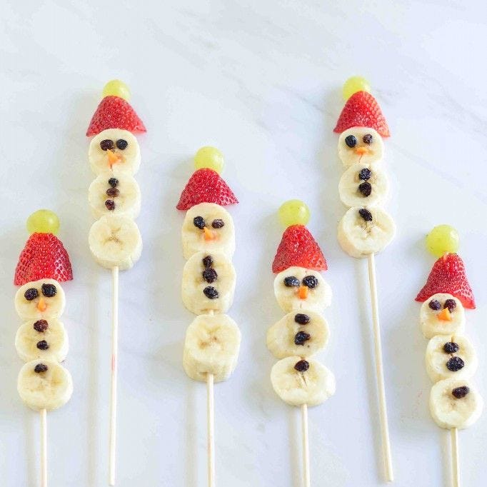 healthy christmas snacks banana snowmen